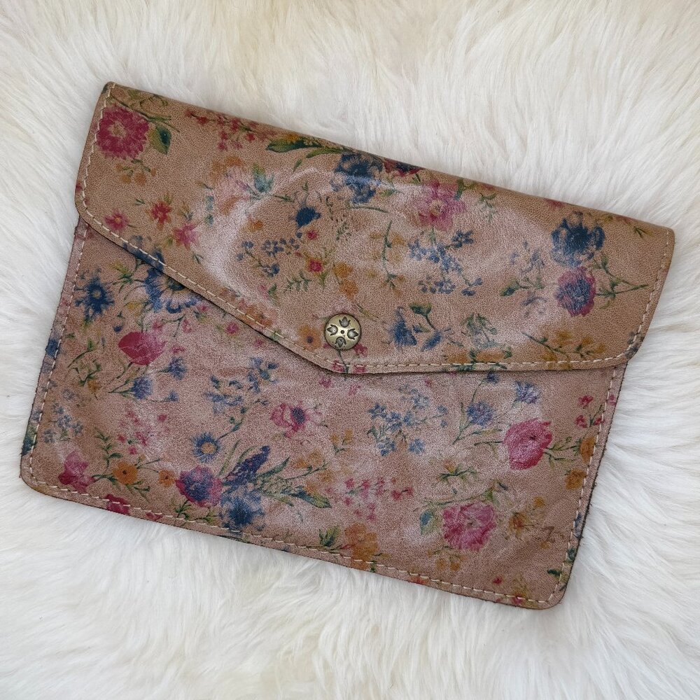 EUC Patricia Nash Prarie Rose Envelope Clutch